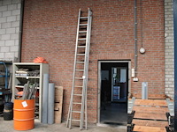 Driedelige ladder wienisse. 3x 14 treden. - afbeelding 1 van  2