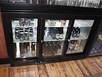 Driedeurs koeling nn type sc315sda. bouwjaar onbekend. afmeting 135 x 55 x 91 cm. let op excl. blikjes en o... - afbeelding 1 van  3