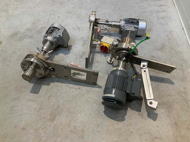 Driefasige asynchrone elektromotor - reactor roeren (2x) - afbeelding 4 van  4