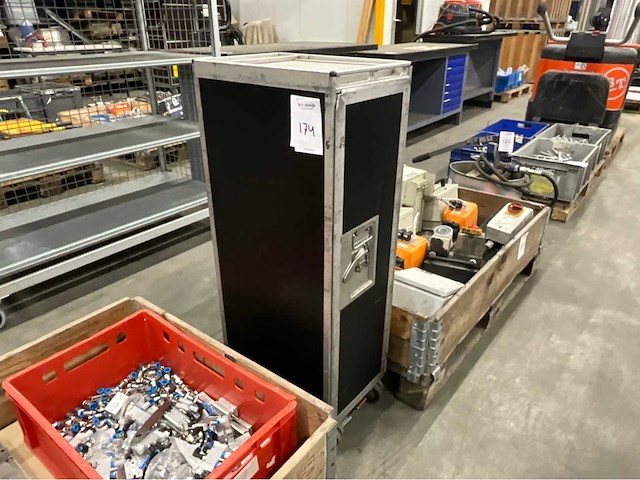 Driessen / klm dlh 573 vliegtuig trolley half formaat - afbeelding 2 van  7
