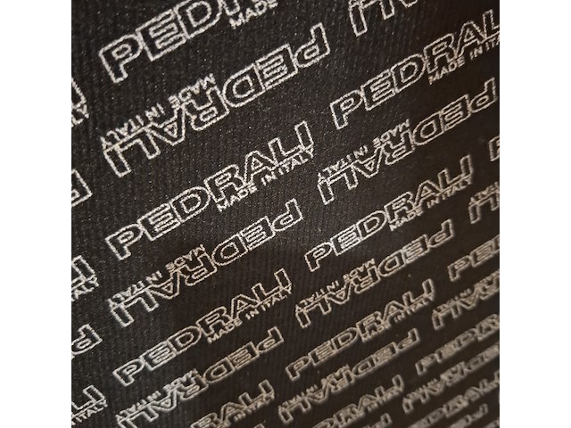 Driezitsbank met anderhalf zits bank, pedrali - afbeelding 8 van  9