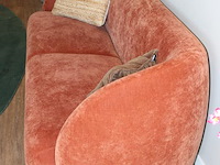 Driezitsbank met twee kussentjes. afmeting ca. 215 x 82 x 80 cm. - afbeelding 2 van  2