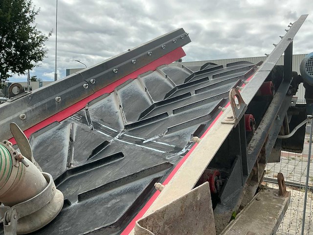 Drijf-zinkscheider - recyclinginstallatie - afbeelding 4 van  16
