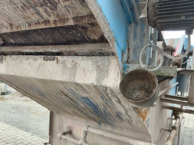 Drijf-zinkscheider - recyclinginstallatie - afbeelding 8 van  16