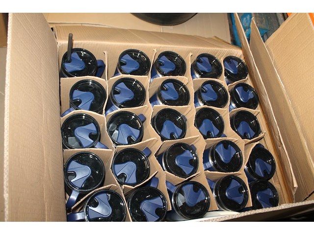 Drinkbekers met reclameopdruk 1200 ml. 50 stuks in 2 dozen. - afbeelding 2 van  2