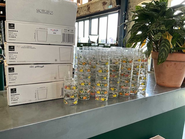 Drinkglas met print (160x) - afbeelding 1 van  5