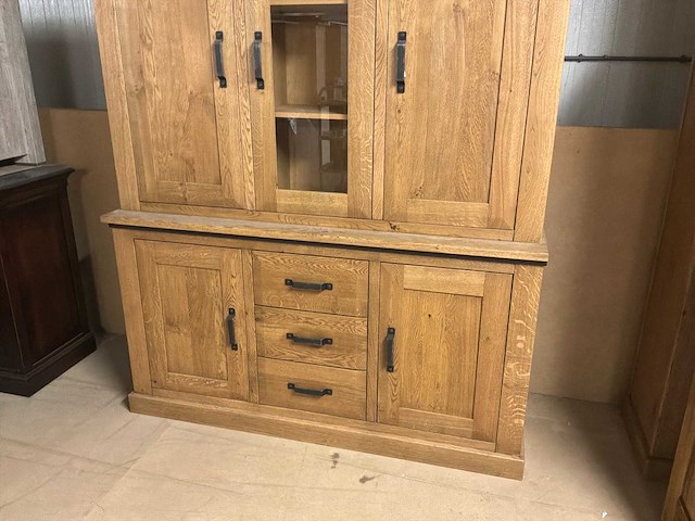 Drive buffetkast - afbeelding 19 van  23