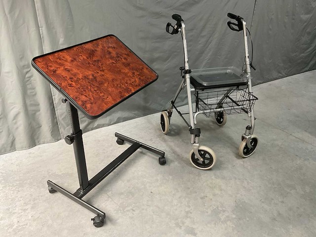 Drive rollator en tafel - afbeelding 9 van  12