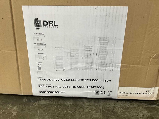 Drl 250742 elektr. badkamerradiator claudia (763mm) 760x400mm 400w wit ral9016 verkort snoer 25cm - afbeelding 4 van  5