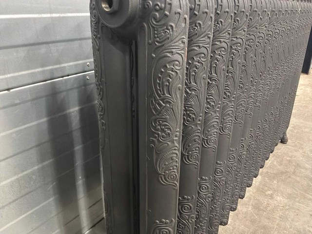 Drl liberty decorato gietijzeren 2 koloms designradiator - afbeelding 9 van  11