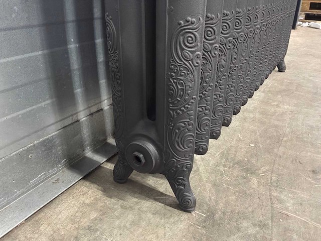 Drl liberty decorato gietijzeren 2 koloms designradiator - afbeelding 10 van  11