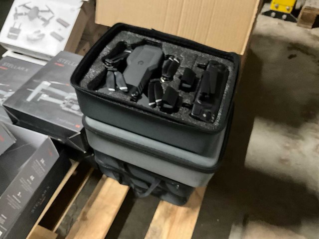 Drone (35x) - afbeelding 6 van  9