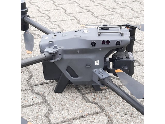 Drone, dji, matrice m30t - afbeelding 5 van  29