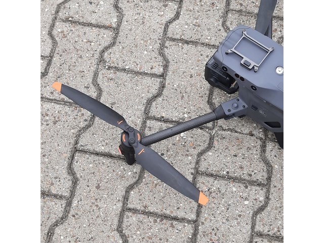 Drone, dji, matrice m30t - afbeelding 11 van  29