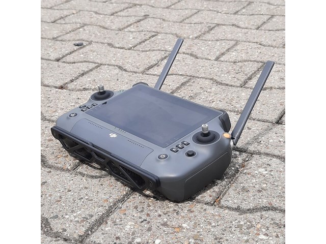 Drone, dji, matrice m30t - afbeelding 16 van  29