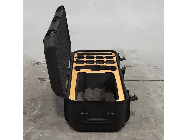 Drone, dji, matrice m30t - afbeelding 20 van  29