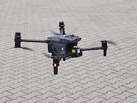 Drone, dji, matrice m30t - afbeelding 26 van  40