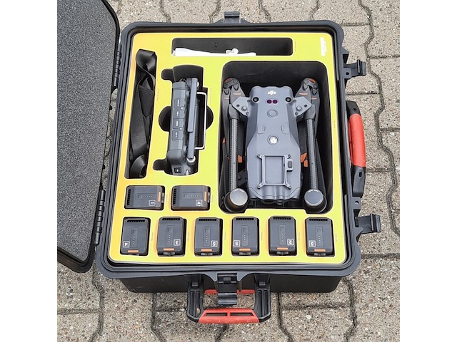 Drone, dji, matrice m30t - afbeelding 32 van  40