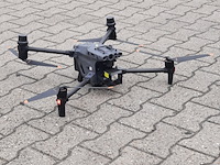 Drone, dji, matrice m30t - afbeelding 23 van  40