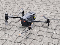 Drone, dji, matrice m30t - afbeelding 36 van  40