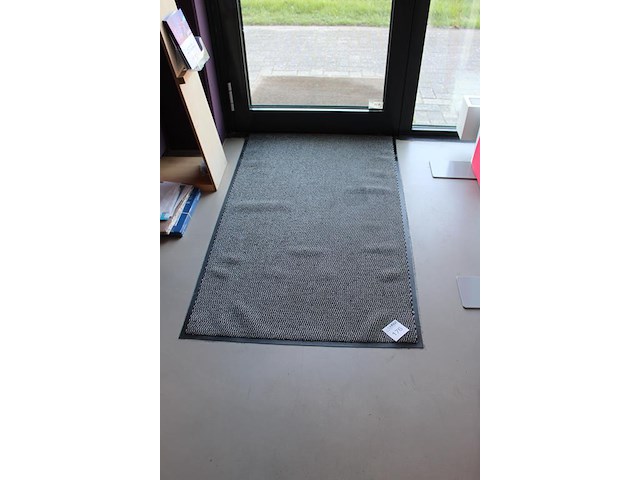 Droogloopmat met afmeting 147 x 87 cm. - afbeelding 2 van  2