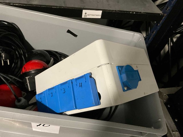 Drukknop met regiekast - afbeelding 3 van  5