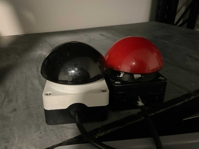 Drukknop met regiekast - afbeelding 5 van  5