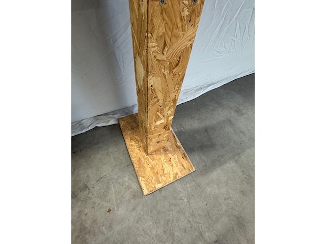 Drukknop op sokkel - afbeelding 3 van  3