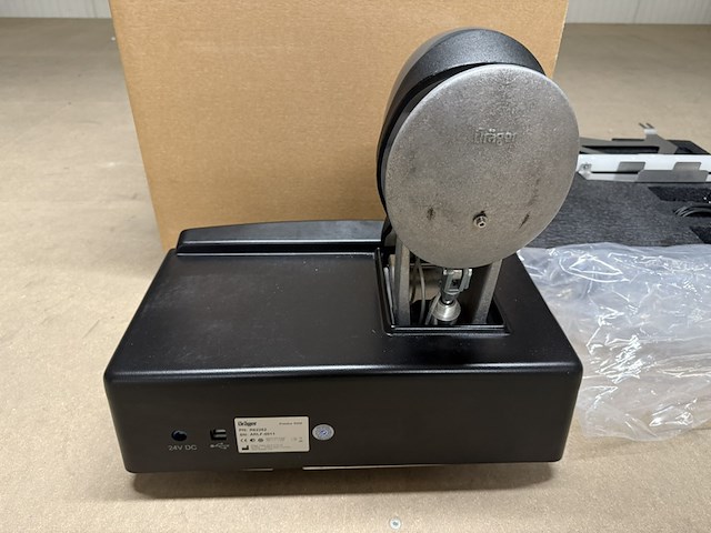 Druktest apparaat tbv volgelaatmasker, dräger, prestor 5000 - afbeelding 9 van  12