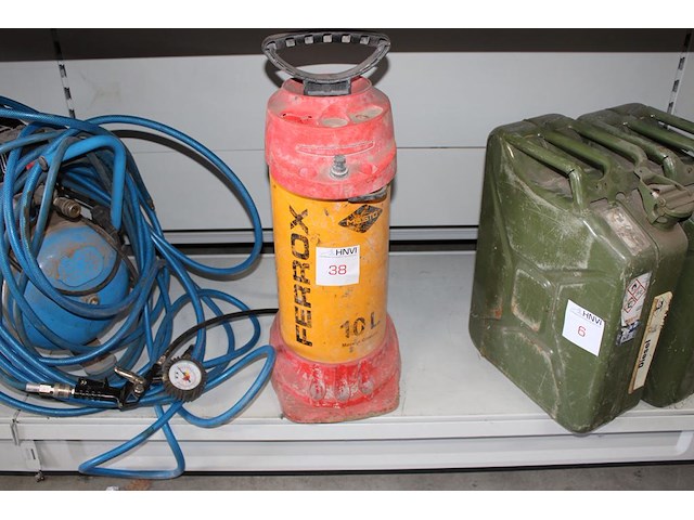 Drukvat ferrox 10 liter - afbeelding 1 van  2