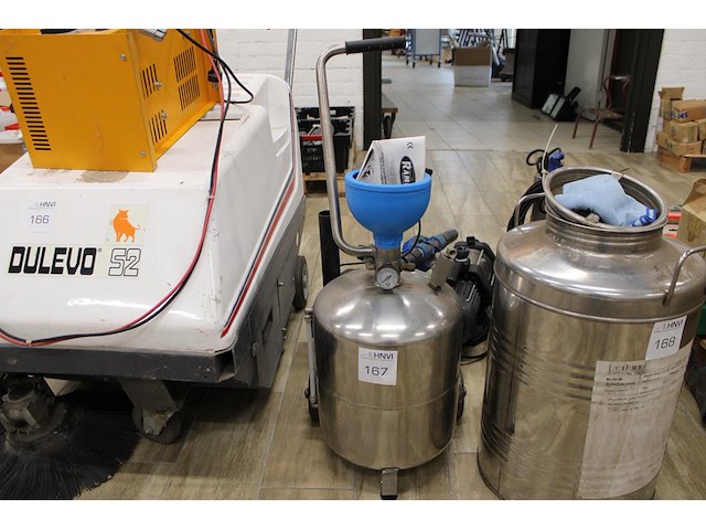 Drukvat / sproeier ramex. bouwjaar 2012. - afbeelding 1 van  2