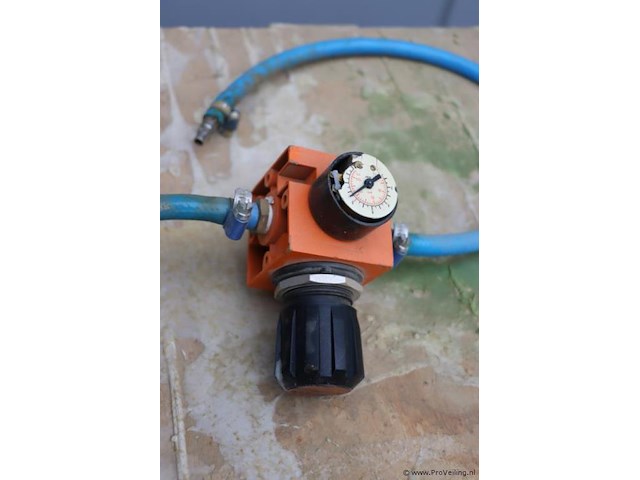 Drukvat voor verf in mobiele opbergkist - afbeelding 4 van  6