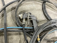 Drukvat(lijm) met slangen en spray pistool - afbeelding 5 van  5