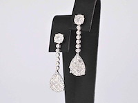 Druppelvormige oorhangers met briljant en princess geslepen diamanten - afbeelding 3 van  9