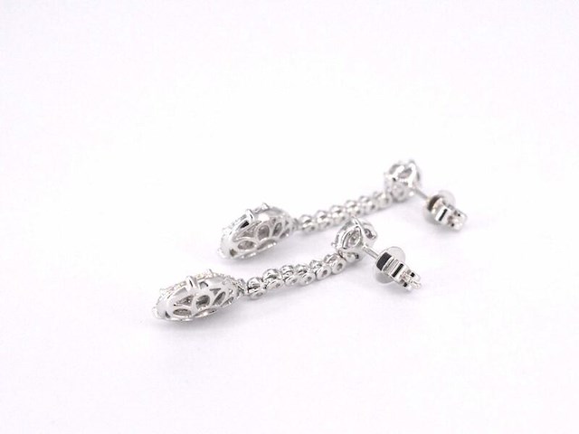 Druppelvormige oorhangers met briljant en princess geslepen diamanten - afbeelding 6 van  9