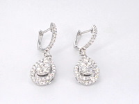 Druppelvormige oorhangers met briljant geslepen diamanten - afbeelding 6 van  10