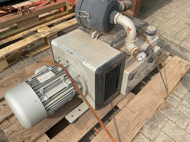 Druwac a100 vacuüm pomp - afbeelding 7 van  8