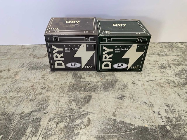 Dry - 6n11a-3a - 6v 11ah - accu (2x) - afbeelding 1 van  5