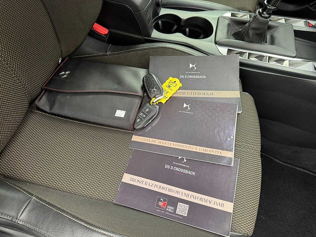 Ds - 3 crossback - 1.2 pt perf. line+ - car - 2020|k-172-zt|iaw - afbeelding 15 van  26