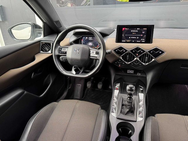 Ds - 3 crossback - 1.2 pt perf. line+ - car - 2020|k-172-zt|iaw - afbeelding 26 van  26