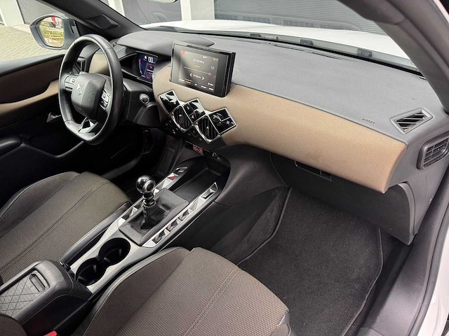 Ds - 3 crossback - 1.2 pt perf. line+ - car - 2020|k-172-zt|iaw - afbeelding 3 van  24