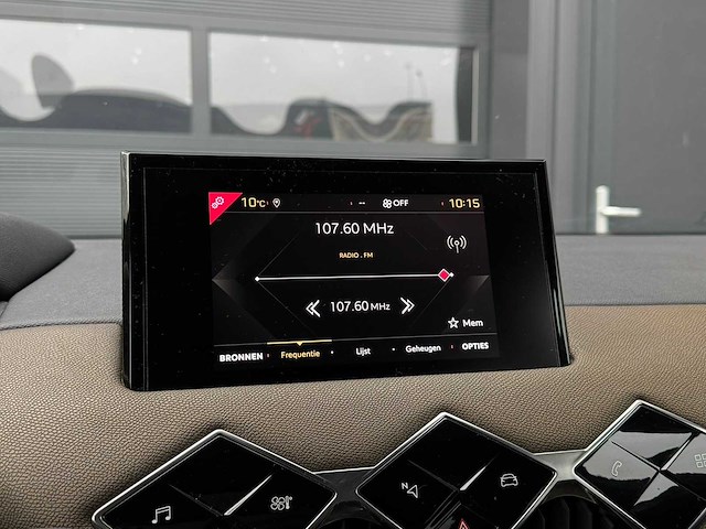 Ds - 3 crossback - 1.2 pt perf. line+ - car - 2020|k-172-zt|iaw - afbeelding 9 van  26