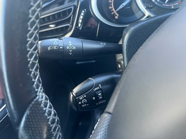 Ds 3 1.2 puretech sp chic automaat, kb-549-x - afbeelding 8 van  27