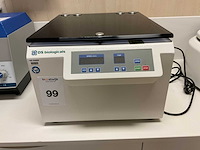 Ds biologicals centrifuge machine - afbeelding 2 van  4