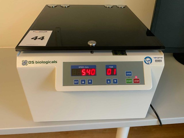 Ds biologicals td5 centrifuge - afbeelding 1 van  6