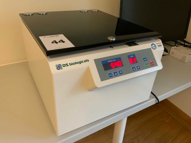 Ds biologicals td5 centrifuge - afbeelding 3 van  6