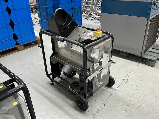 Dtcpro snijmachine voor het oogsten van bloemen en planten - afbeelding 2 van  7