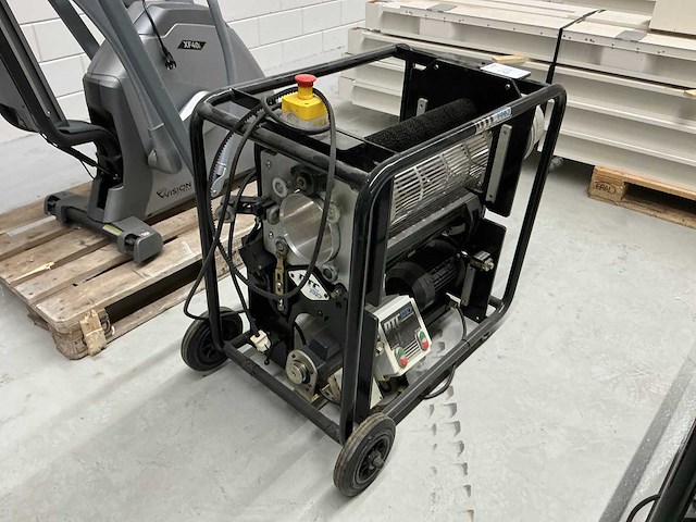 Dtcpro snijmachine voor het oogsten van bloemen en planten - afbeelding 3 van  8