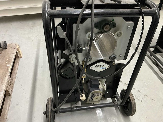 Dtcpro snijmachine voor het oogsten van bloemen en planten - afbeelding 6 van  8