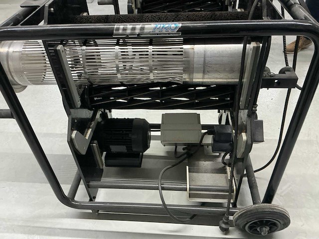 Dtcpro snijmachine voor het oogsten van bloemen en planten - afbeelding 5 van  8
